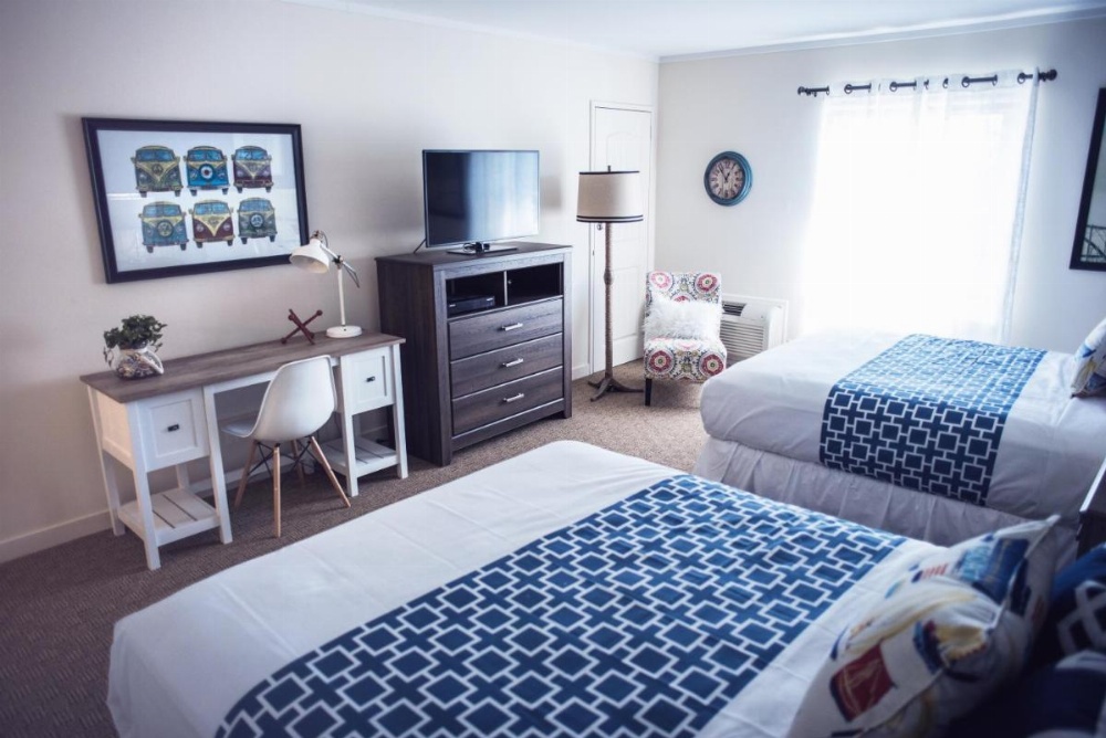 Double Queen Studio with Kitchenette